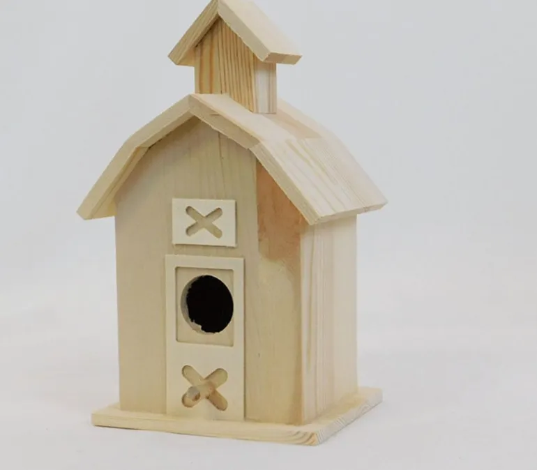 Birdhouse – Barn