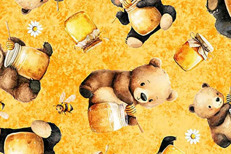Buzz Buzz Buzz Bees and Hives Picture Patch 36-inch by 42-inch