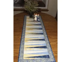 Cut Loose Press O Say Can You See Table Runner Sewing Pattern