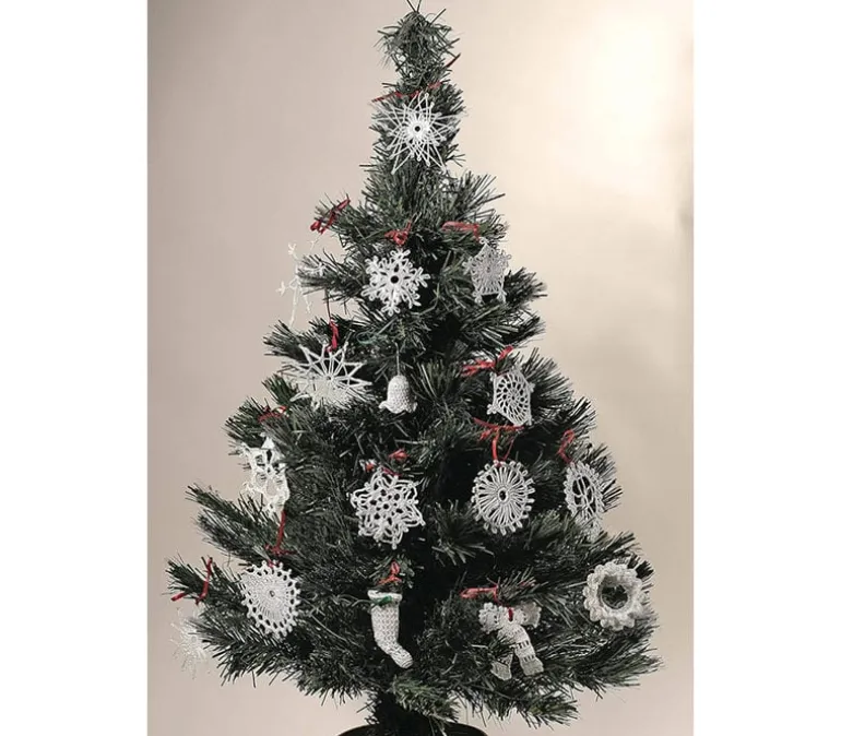 Dover Christmas Ornaments Crochet Book