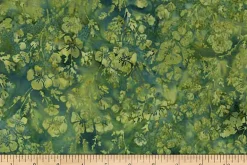 Ferns Batiks Groundcover in Leaf Green