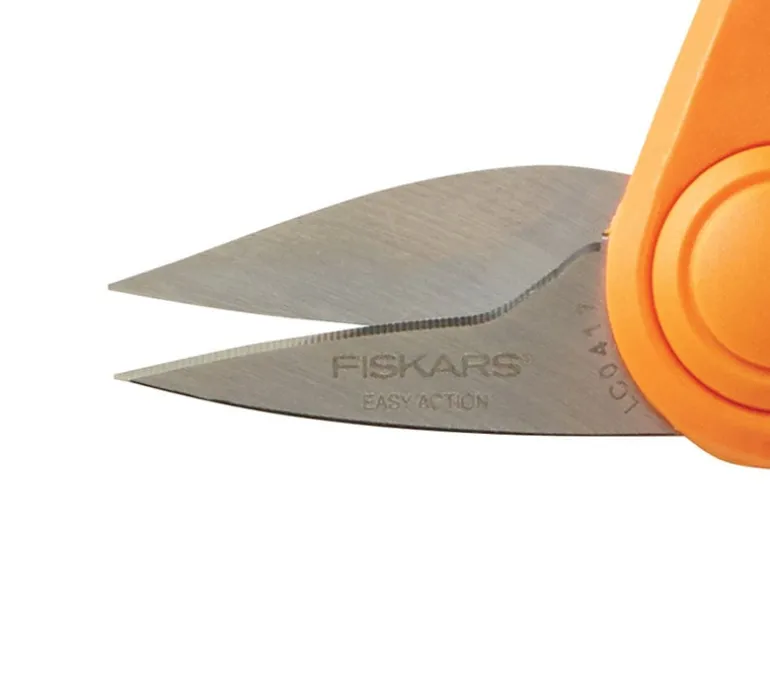 Fiskars® Easy A Countion Rag Quilt Snip For Tabletop Cutting (8″)