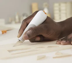 Fiskars Heavy-Duty Easy Change Detail Knife Diy (No. 2 Blade)