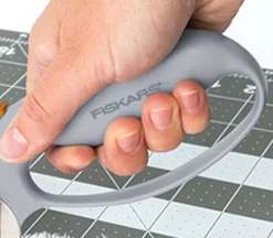 Fiskars® 45 mm. Loop Handle Rotary Cutter – Light Gray Trilinglual