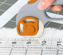 Fiskars® 45 mm. Loop Handle Rotary Cutter – Light Gray Trilinglual