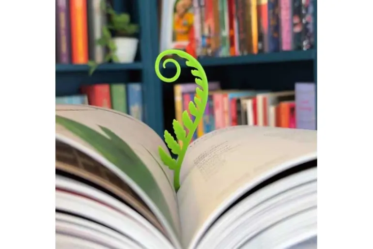 Fred & Friends Page Ties Bow Bookmark