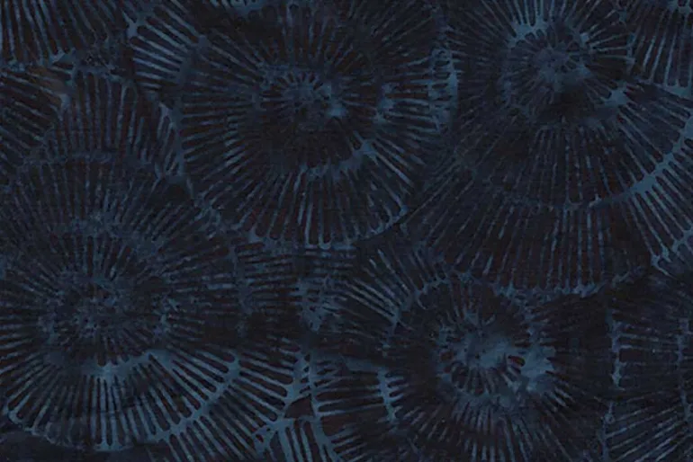 Geode Glow Batik Spiral in Midnight Blue