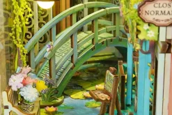 Hands Craft Giverny Garden 3D Puzzle Book Nook Kit