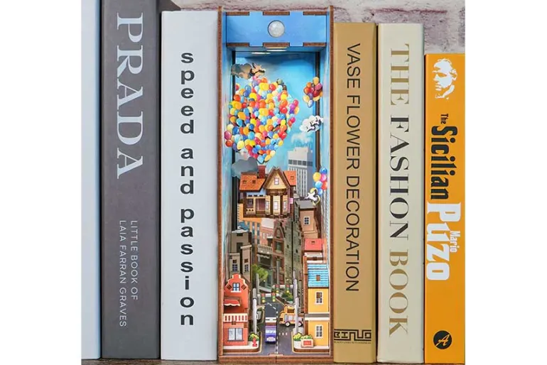 Hands Craft Travel with the Wind DIY Book Nook Kit