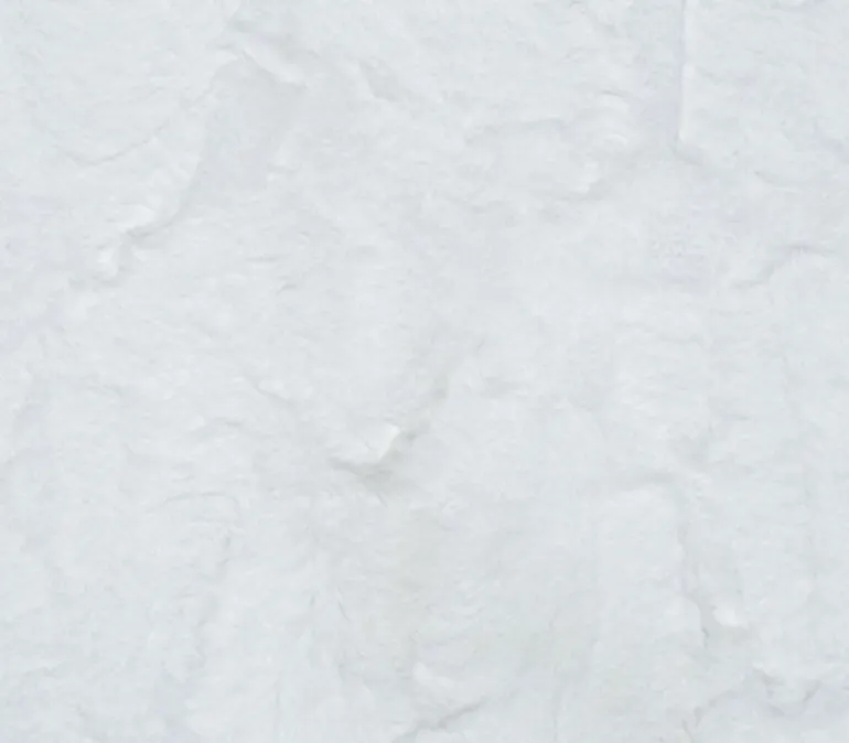 Hide Luxe Cuddle in Snow White