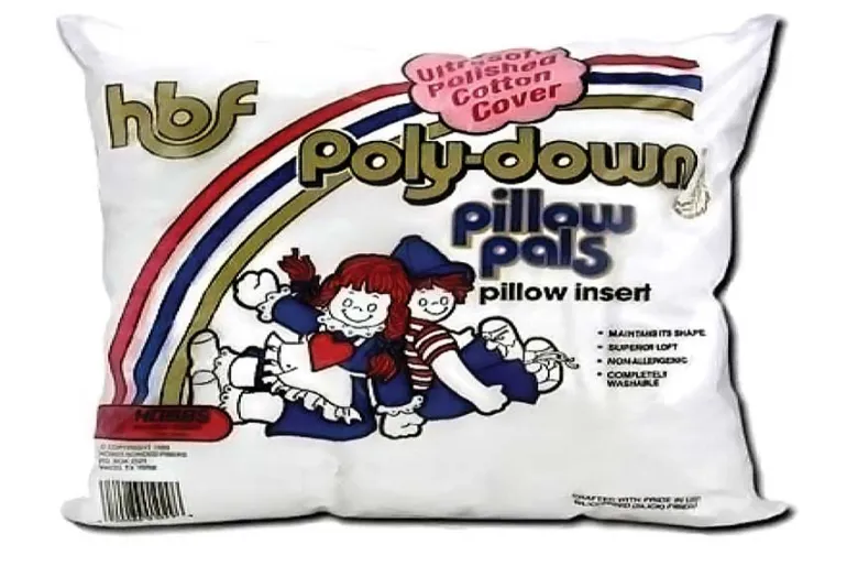 Hobbs Polypropylene Pillow Insert – 18″ x 18″