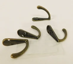 Hook – Pewter Finish – 3 Piece