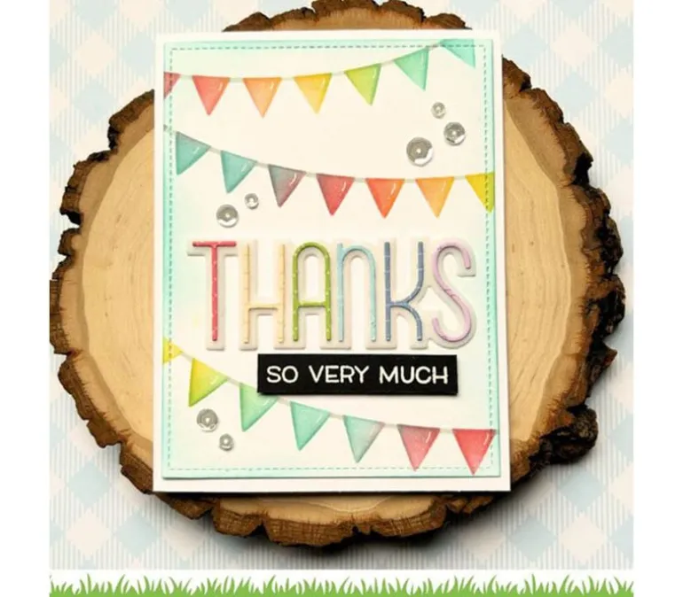 Lawn Fawn Stencil – Bunting Background