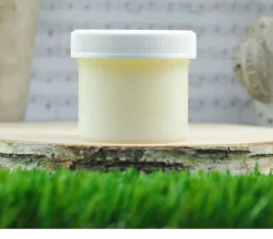 Lawn Fawn Stencil Paste – Gold