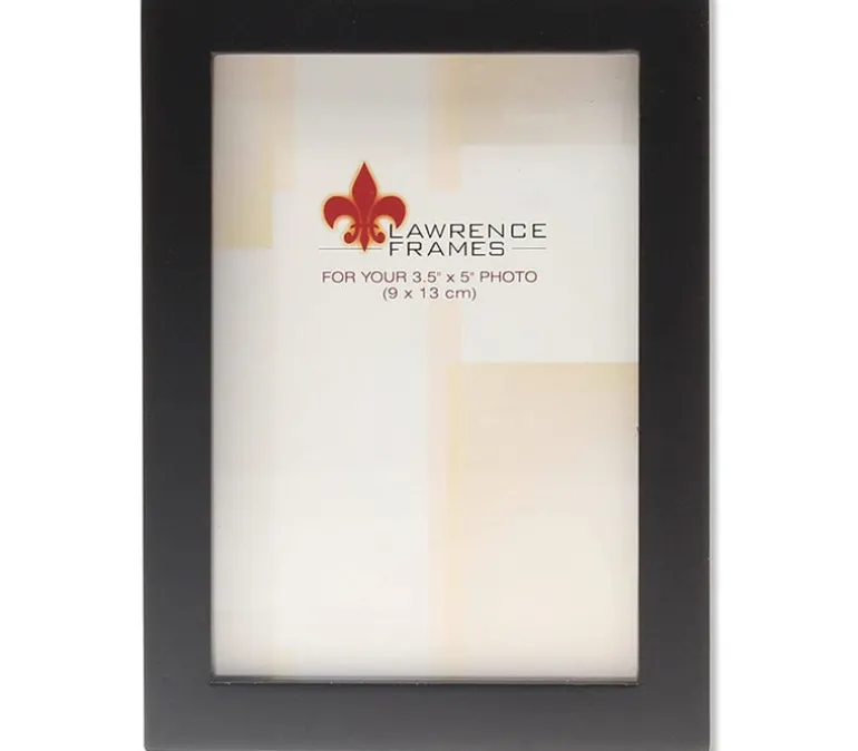 Lawrence Gallery Collection Wooden Picture Frame – Black (view sizes)