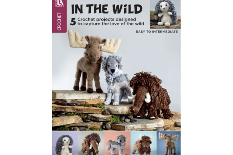 Leisure Arts On the Farm Amigurumi Crochet Book