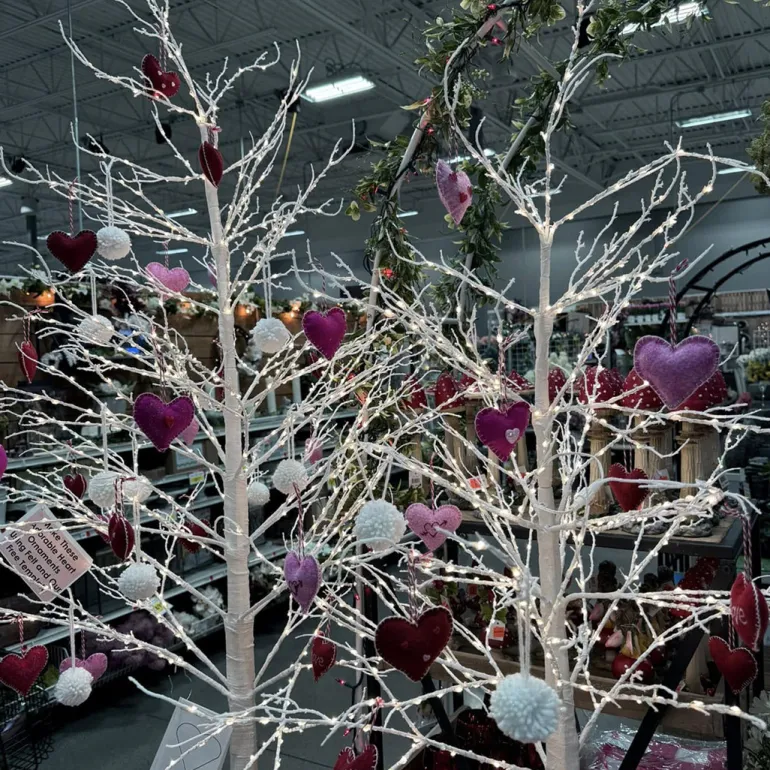 Lighted Birch Tree – 4-foot