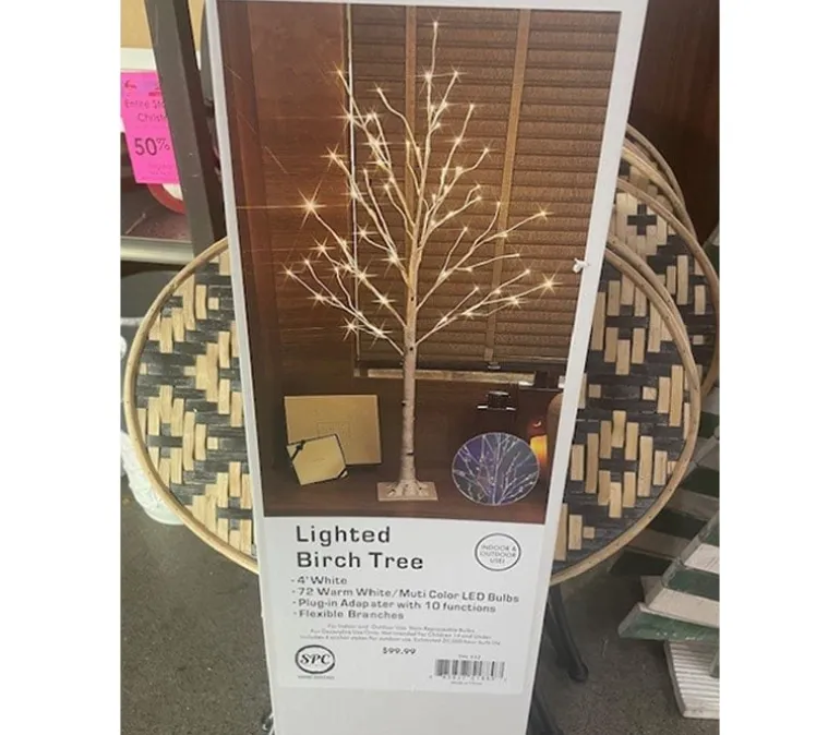 Lighted Birch Tree – 4-foot