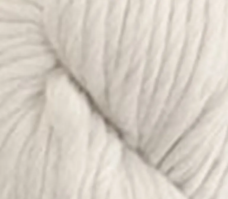 Magnum Yarn – Ecru