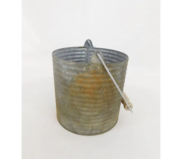 Metal Galvanized Oval Bucket – Rustic Storage & Décor