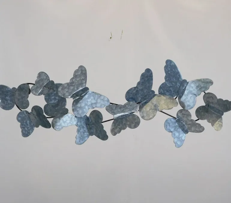 Metal Leaf Wall Décor with Copper Finish – Rustic Accent Piece