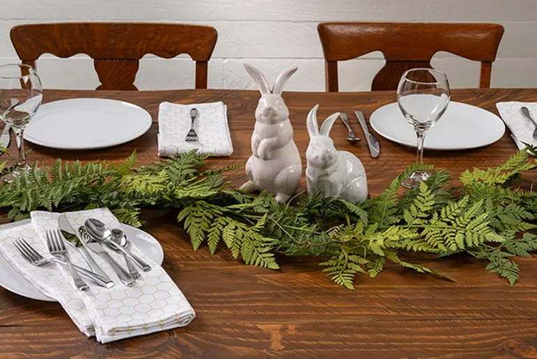 6′ Mixed Fern Garland – Faux Greenery