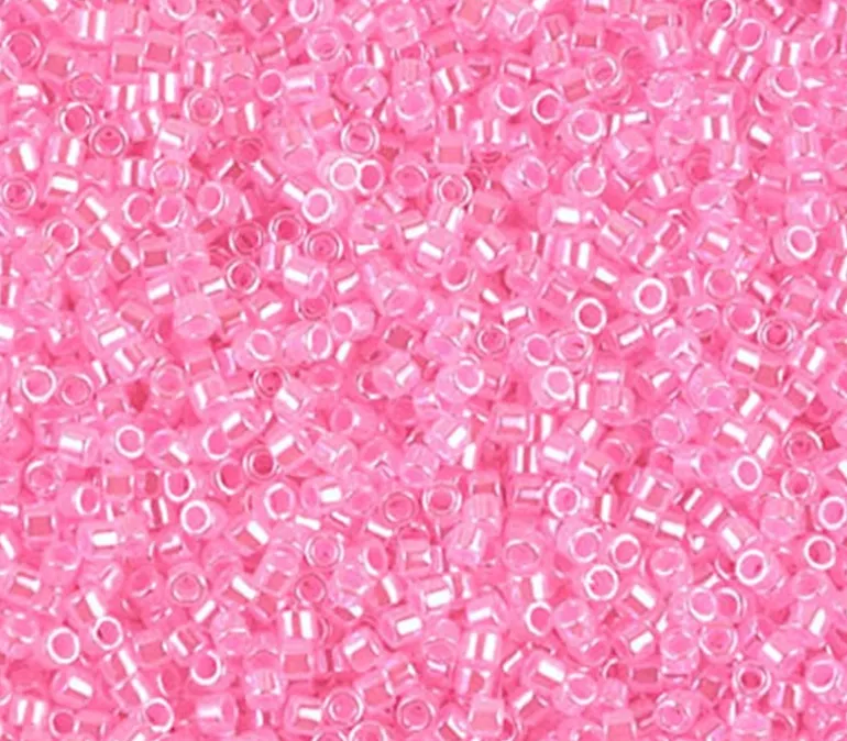11/0 Miyuki Delica Seed Bead – Lined Crystal Dark Pink