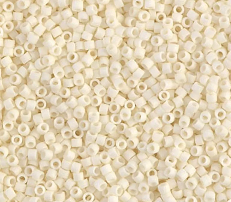 11/0 Miyuki Delica Seed Bead – Matte Cream