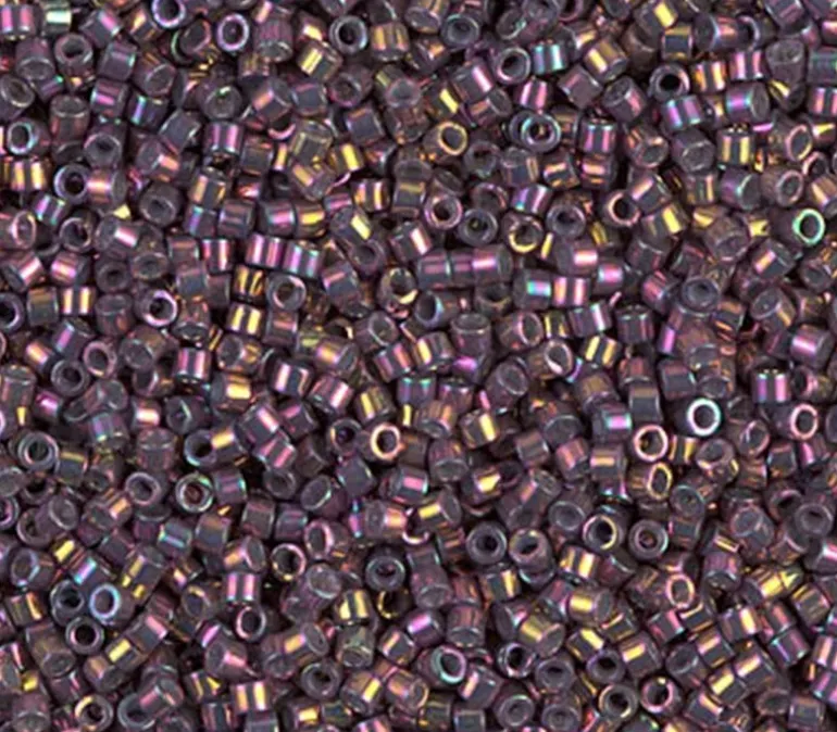 11/0 Miyuki Delica Seed Bead – Metallic Thistle Luster
