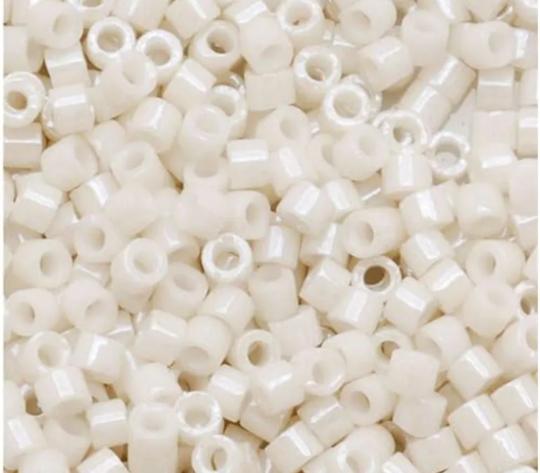 11/0 Miyuki Delica Seed Bead – Opaque Alabaster Luster