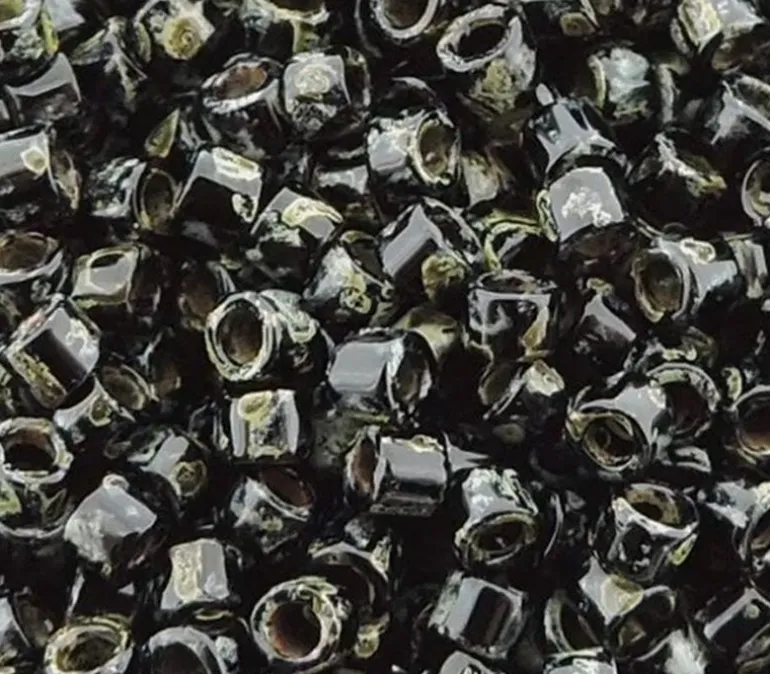 11/0 Miyuki Delica Seed Bead – Picasso Smoky Black Matte