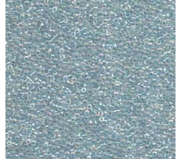 15/0 Miyuki Round Seed Bead – Lined Light Seafoam AB