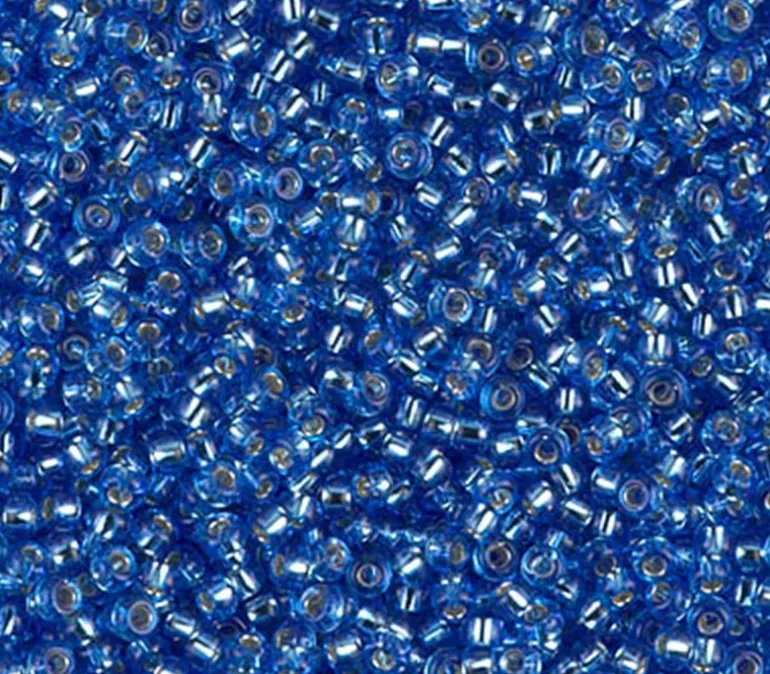 11/0 Miyuki Round Seed Bead – Silver Lined Sapphire