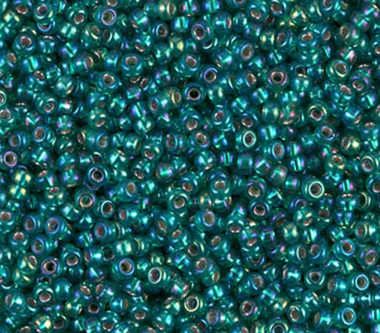 11/0 Miyuki Round Seed Bead – Silver Lined Emerald AB