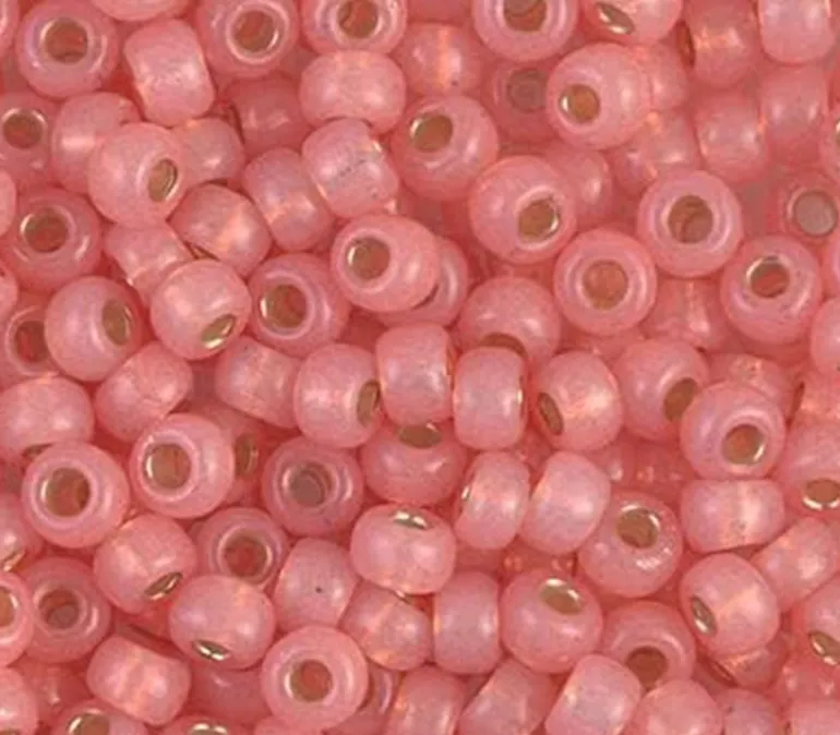 6/0 Miyuki Round Seed Bead – Silver Lined Salmon Alabaster