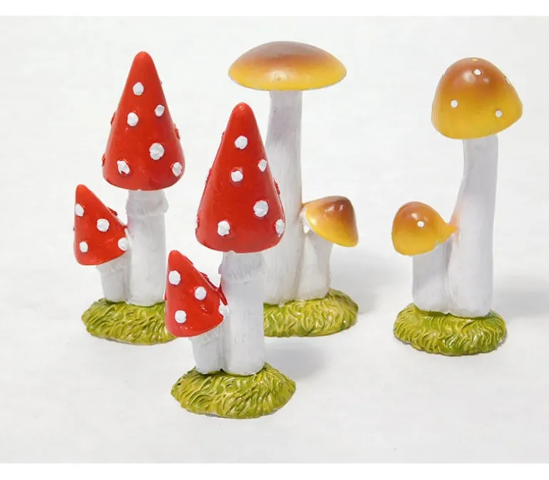 Mushroom Figure Set – 4 Piece