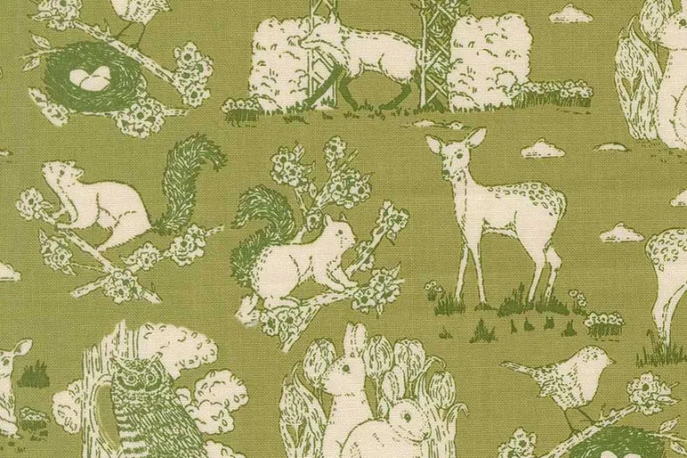 My Secret Garden Toile on Grass