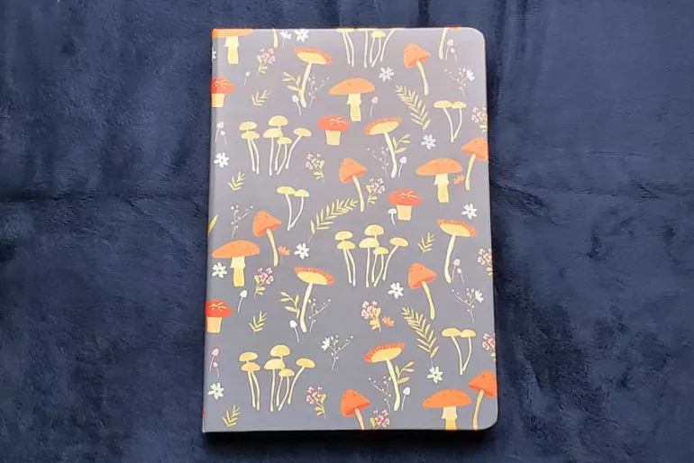 96-Page Blank Notebook – Unicorn