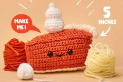 Patty the Pumpkin Pie Amigurumi Crochet Kit