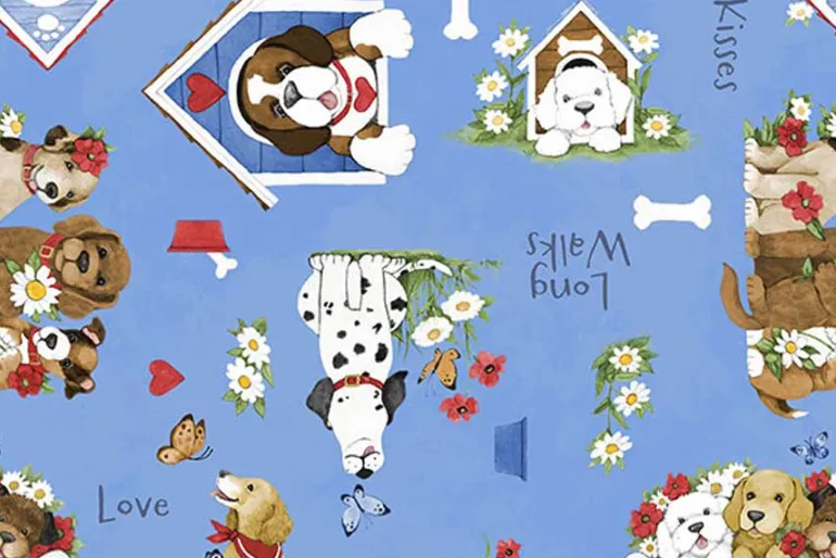 Paws at Play Doghouse Toss on Cream
