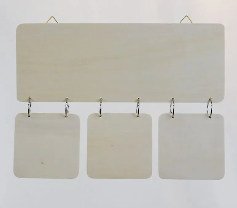 Plaque Board with 3 Hanging Squares