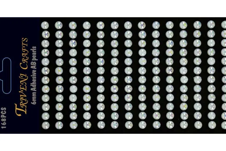 Rhinestone Heart Stickers – 6-12mm – Red