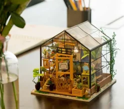 Robotime – Cathys Flower House DIY Miniature House