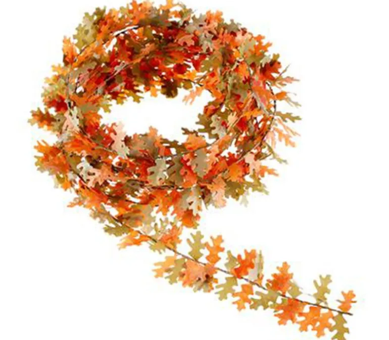 Roping Garland – Oak Leaf – 10-Foot