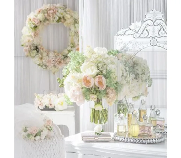 22.5″ Rose Spray, Cream
