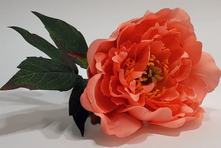 13″ Rose Stem, White