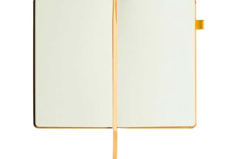 Sakura 140gsm A4 Hardcover Sketchbook – Black Paper