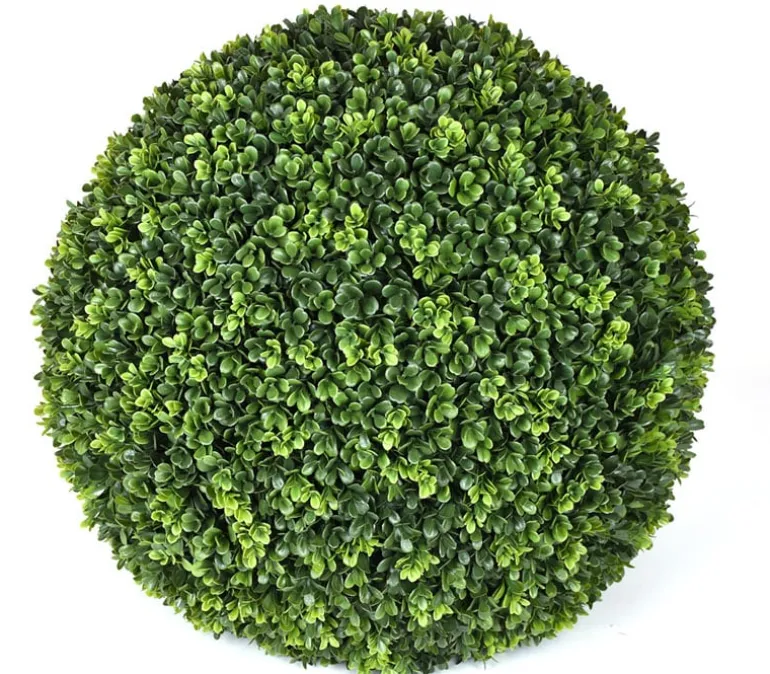 20″ Southern Boxwood Ball