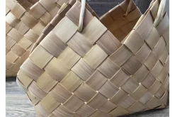 SPC Wooden Weaved Basket – Large (18″ x 9″)