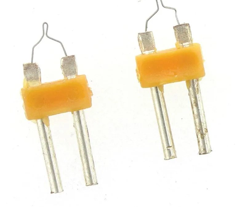 The Beadsmith Ultra Thread Zap Replacement Tips – 2 Piece